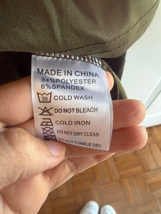 NWT Ivy City Co Olive “Lillie” Velvet Dress - Picture 4 of 4